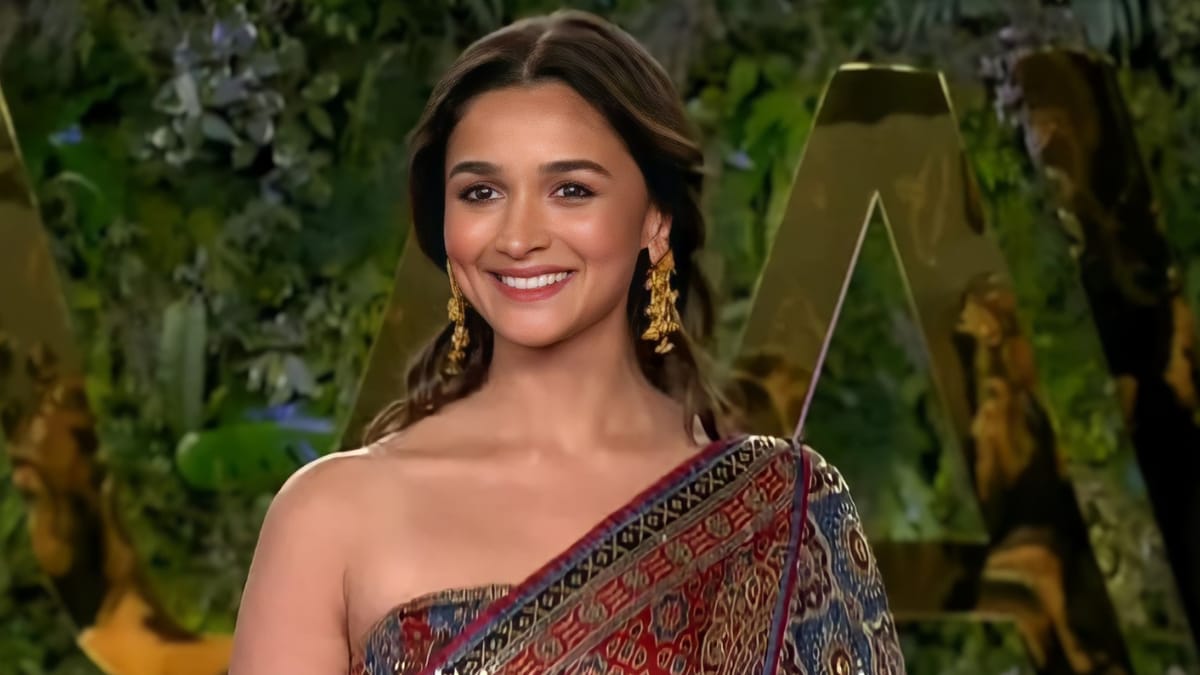 When Alia Bhatt Revealed Why She Finds Valentine's Day 'Overrated': 'Once My Boyfriend Took Me Out...'
